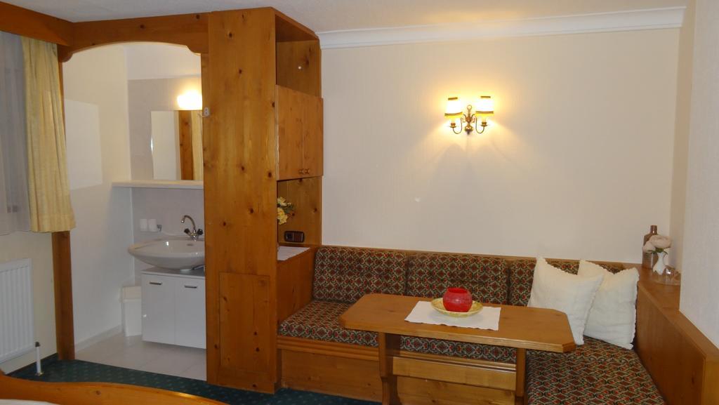 Haus Romantik Umhausen Εξωτερικό φωτογραφία